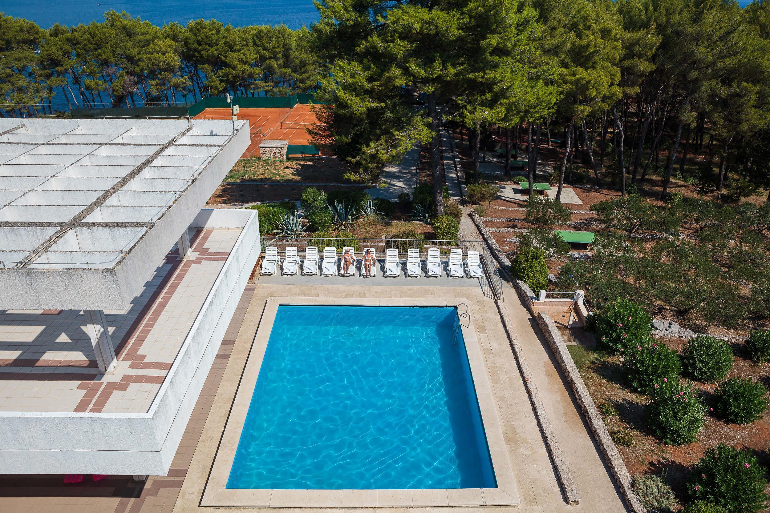 Hotel Hvar เยลซา ภายนอก รูปภาพ